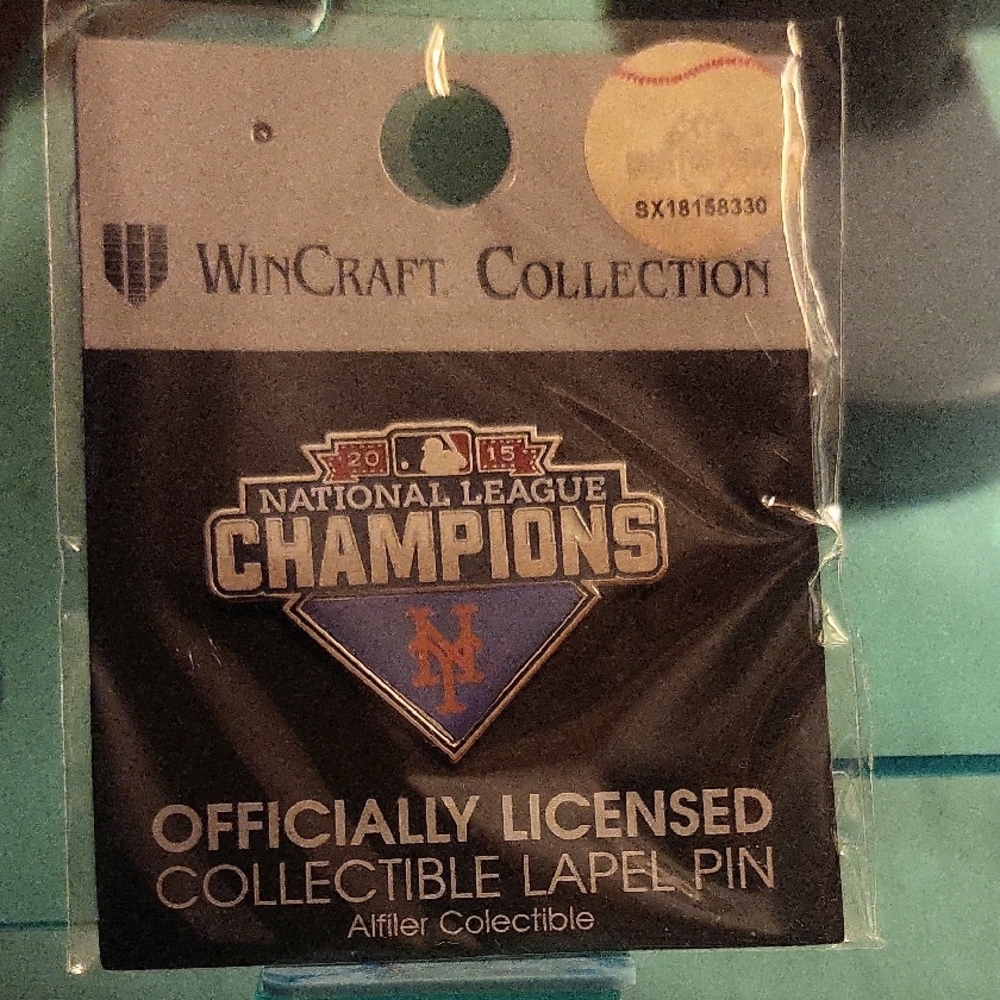 WinCraft National League Champions Blue and Orange Pin